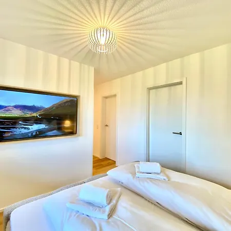 Hof & I Bergblick I Balkon I Parken Апартаменты *